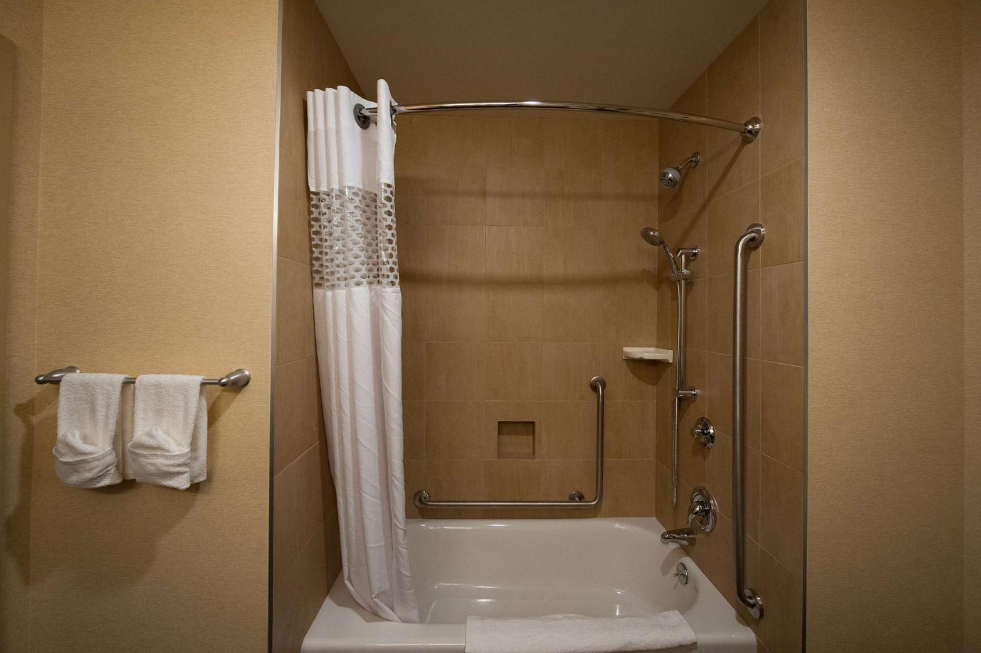 Hampton Inn By Hilton Chilliwack Dış mekan fotoğraf