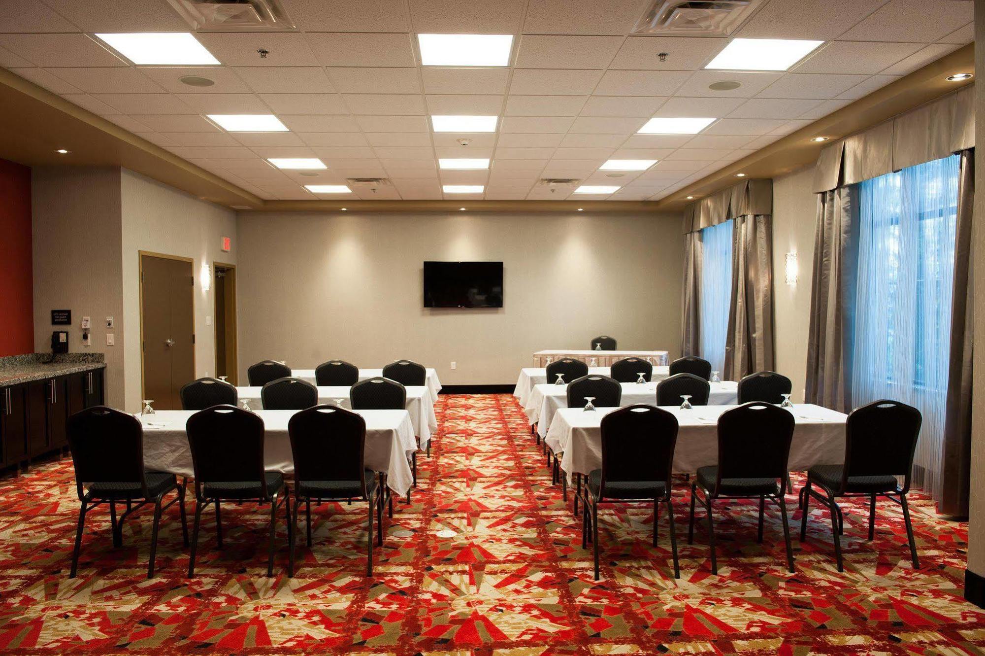 Hampton Inn By Hilton Chilliwack Dış mekan fotoğraf